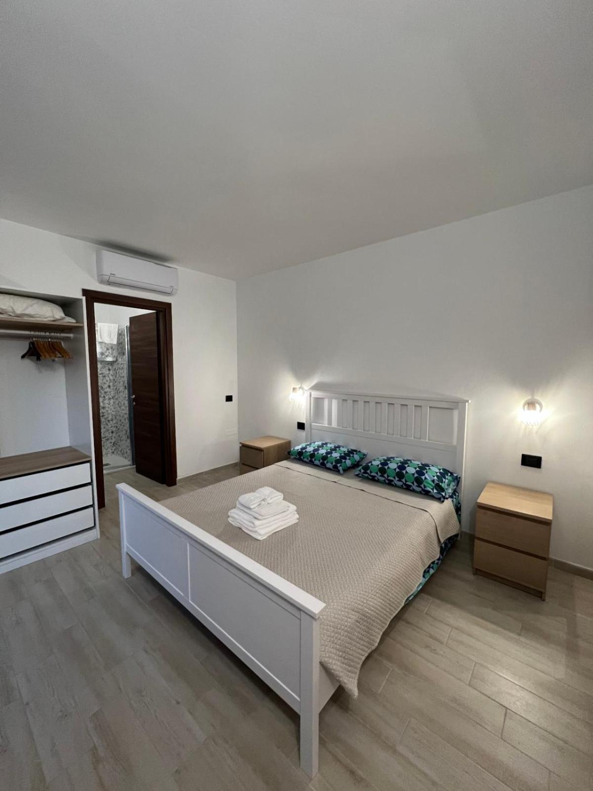 Zenia Rooms San Teodoro  Luaran gambar