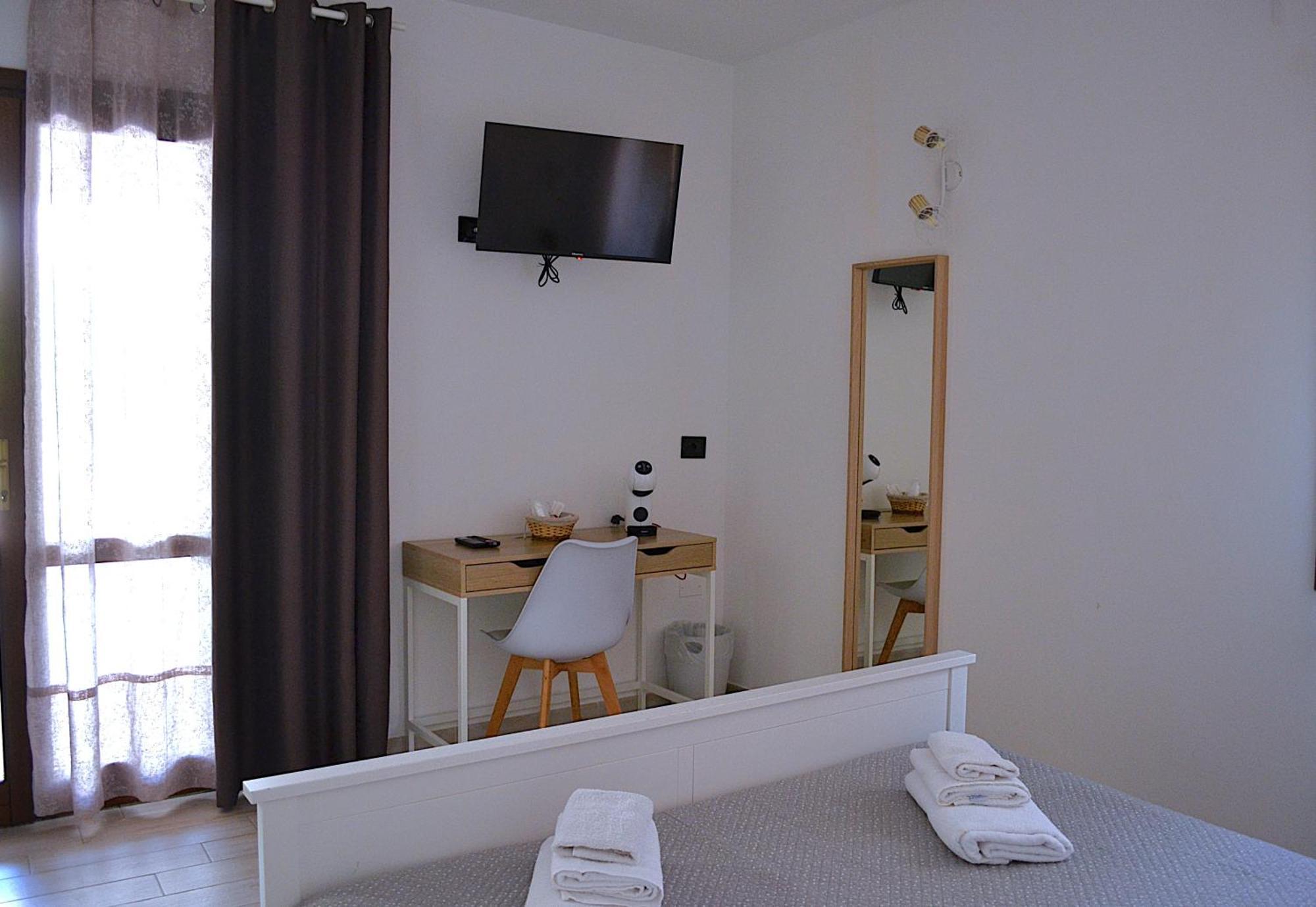 Zenia Rooms San Teodoro  Luaran gambar